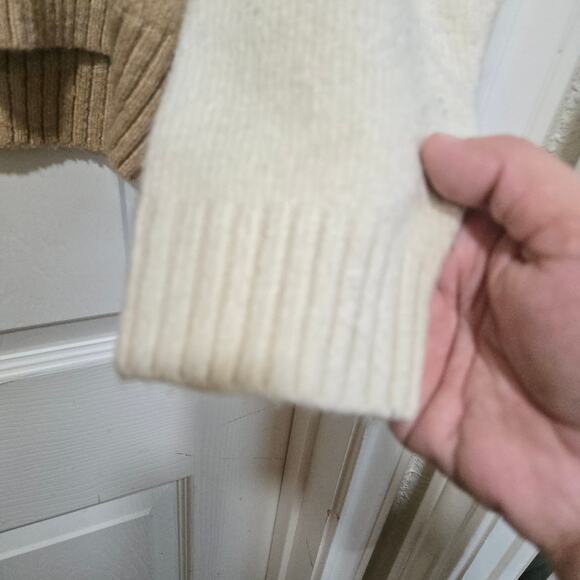 Lush Colorblock V-Neck Knit Sweater Neutral Size M - Picture 4 of 9